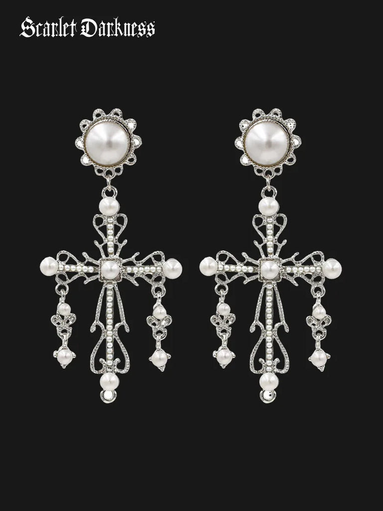 Women Victorian Baroque Pearl Earrings SCARLET DARKNESS