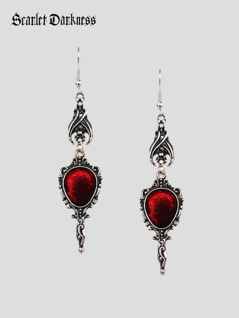 Miss Danger 's Thorn Gem Earrings SCARLET DARKNESS