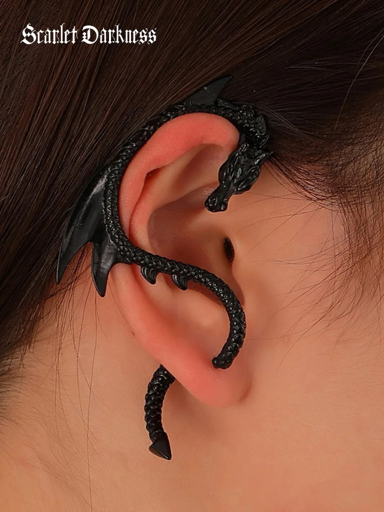 Retro Punk Flying Dragon Earrings for Women 1pcs SCARLET DARKNESS