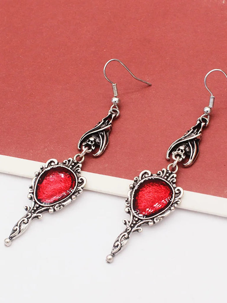 Miss Danger 's Thorn Gem Earrings SCARLET DARKNESS