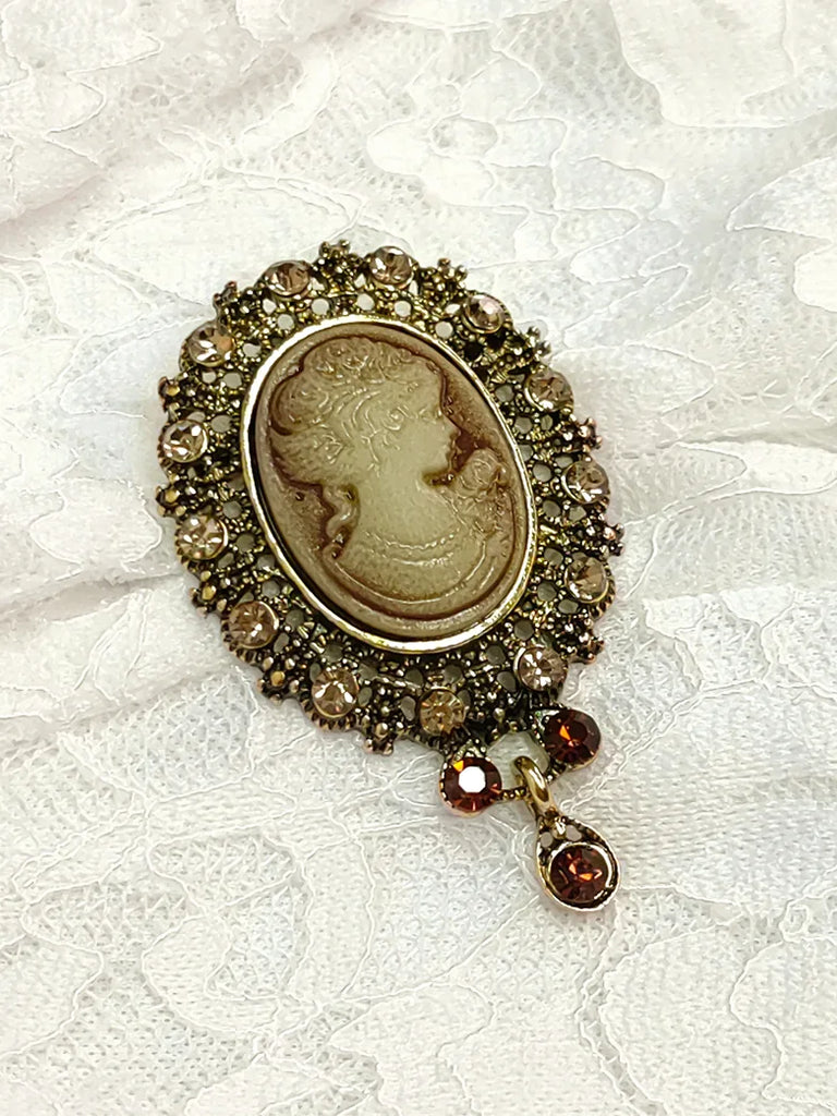 Scarlet Darkness 6th Anniversary Accs-1850s Victorian Brooch SCARLET DARKNESS