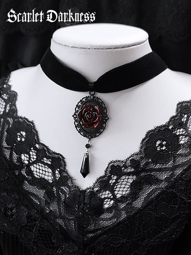 A Rose in Midnight Gothic Red Rose Choker SCARLET DARKNESS